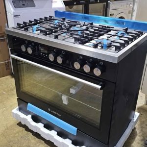 90 cm Black stove ARISTON RRP$2699 Best Deals in town only $1699 Brand new90