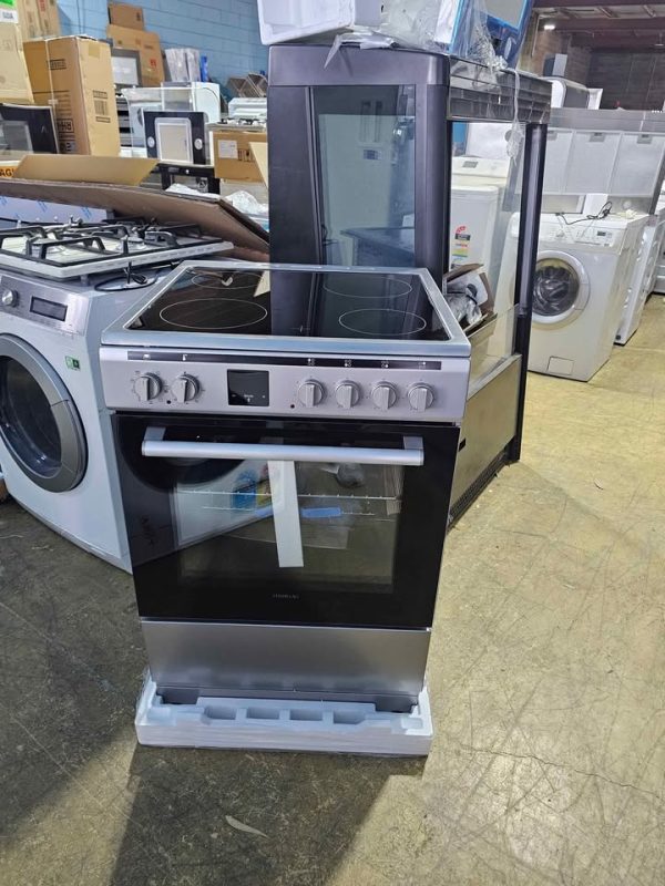 Electric stove 60 cm free standing