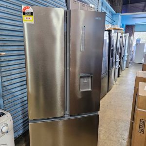 489L 600 Series French Door Refrigerator Freezer Water