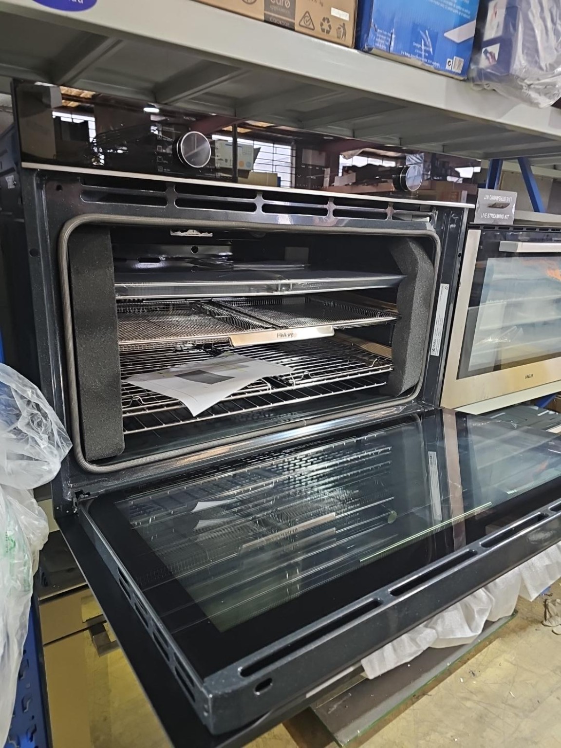 Technika TO9010ASTB 90cm Built-In Electric Oven - Image 5