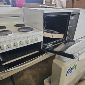 Westinghouse WDE135WA-R Elevated Electric Cooker
